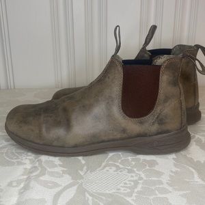 Blundstone Womans 9 leather Active Chelsea walking ankle boots rustic brown